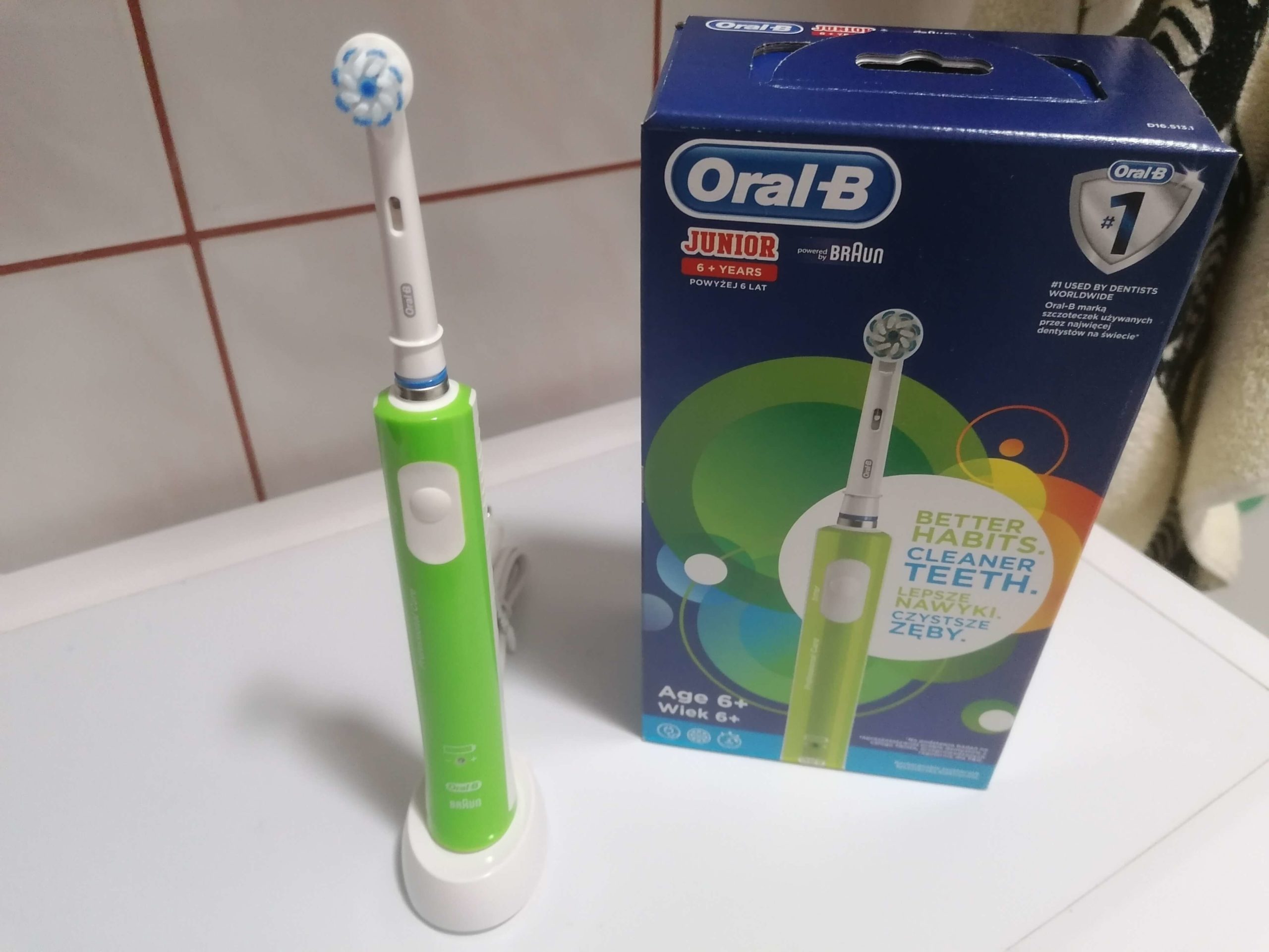 Szczoteczka elektryczna Oral-B Junior(1) Szczoteczka-elektryczna-Oral-B-Junior